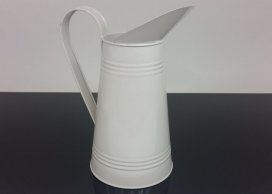Konewka dzban ocynk  w białym kolorze 28 cm wysokośści.