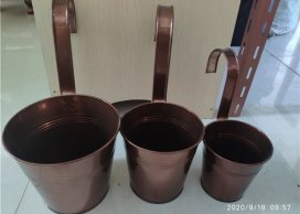 Zinc pot cooper color 11 cm diameter 3 lines for hanging.